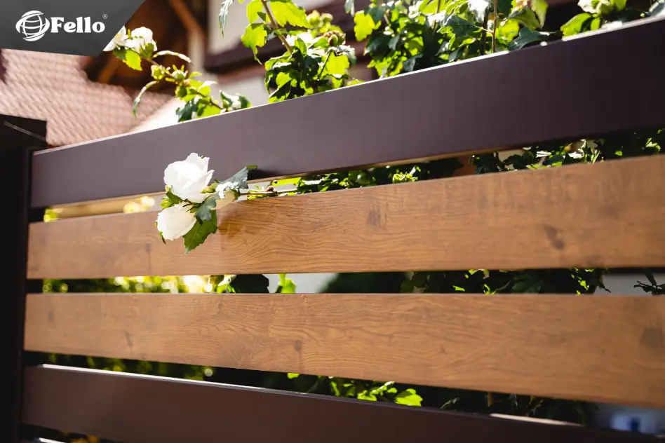 Fences wood effect fello