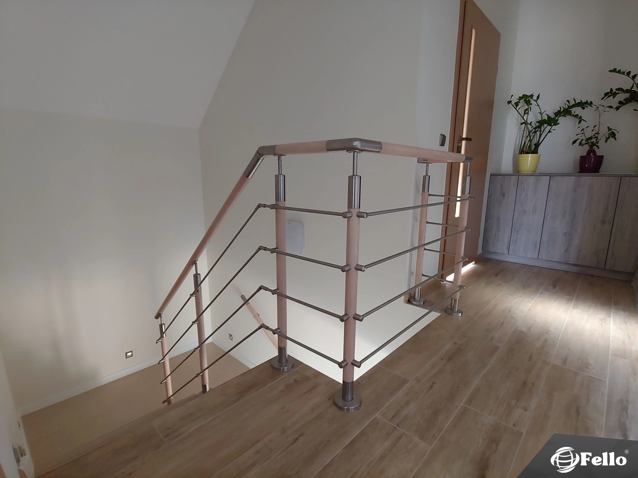 Fello interior aluminium railing in a stairwell
